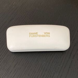 EMPTY - Diane Von Furstenberg Sunglass Glasses Case White Gold Indented Logo